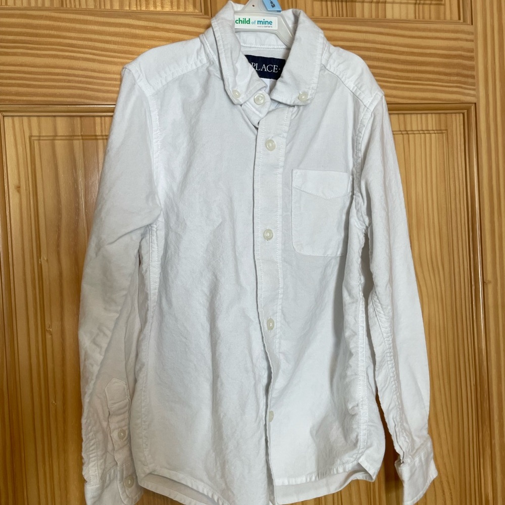 The Children's Place White Button Down Shirt boys size 5/6